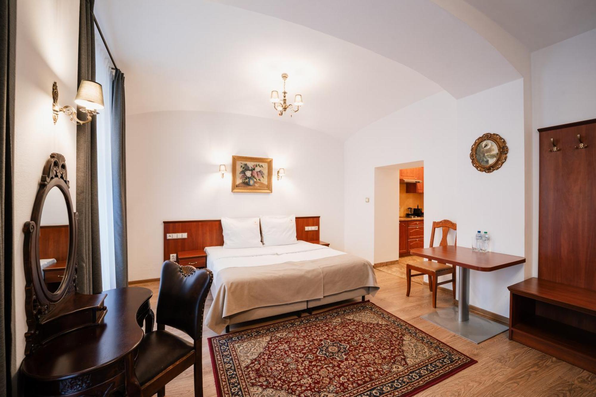 Hotel & Apartments Ventus Rosa Bielsko-Biała Habitación foto